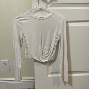 Long sleeve, cropped dri-fit athletic top